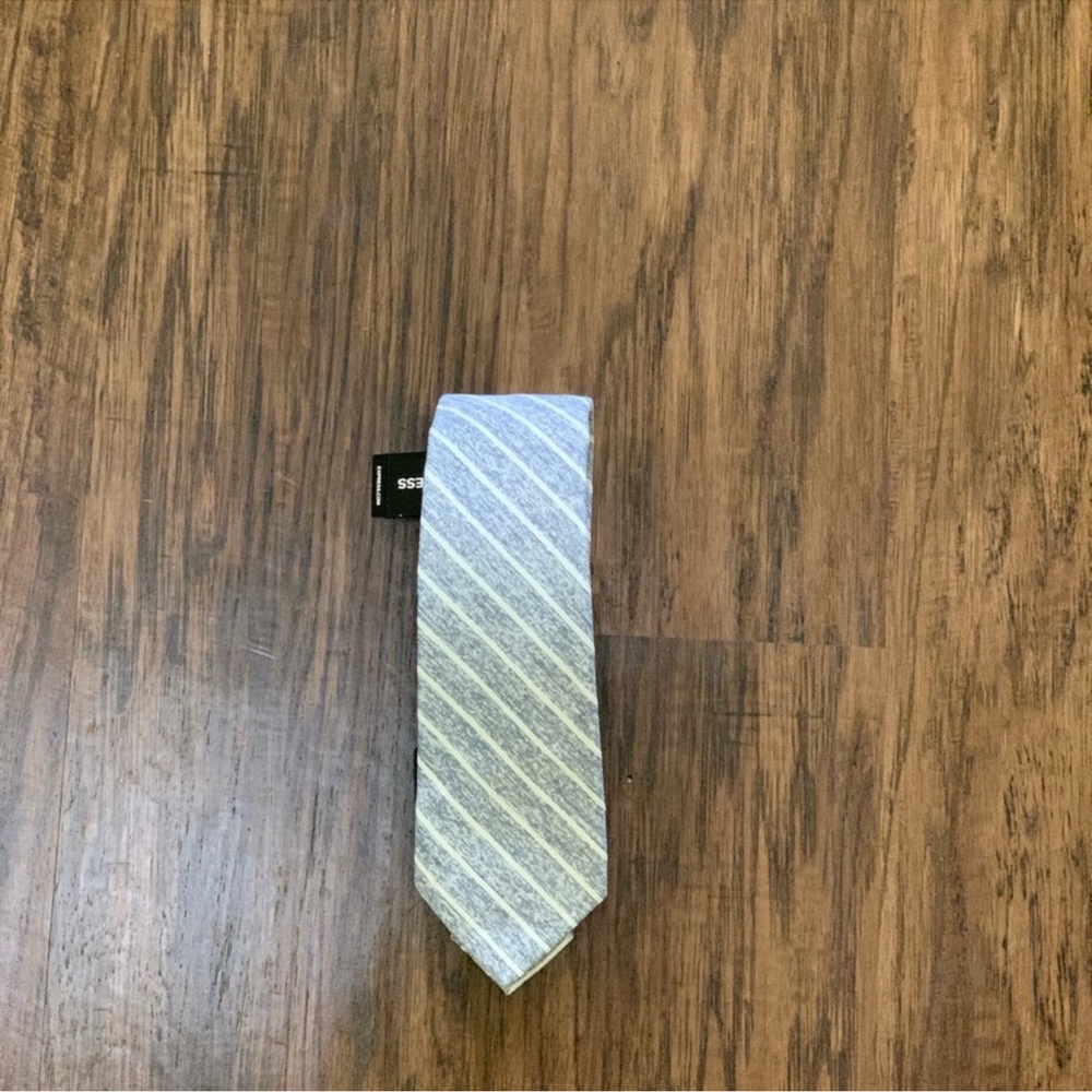 Express tie - Picture 8 of 10